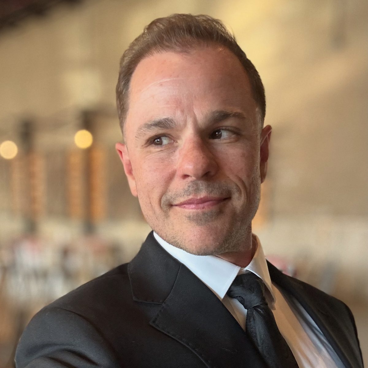 Schwa Potter, wedding officiant in Milwaukee, WI